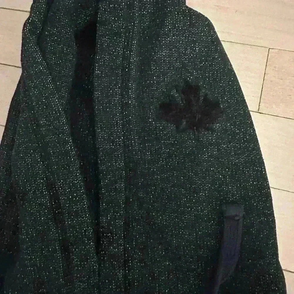 ROOTS Canada Hoodie Men S Black Drawstring Cotton Kangaroo Pouch - Picture 3 of 4